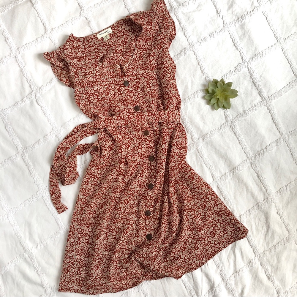 Fall floral mini dress 🍁